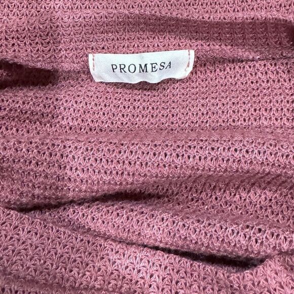 Promesa Maroon Button Sleeve Long Sleeve Knot Henley Top Women’s Medium - Picture 2 of 4